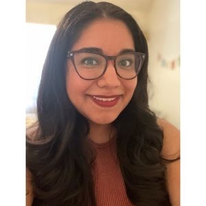 Meet your Posher, Sarah